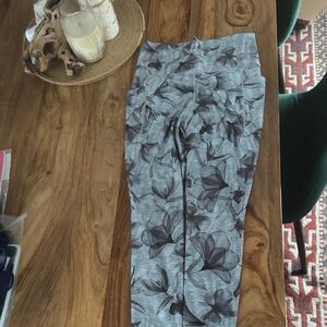 Athleta Gray Floral Leggings